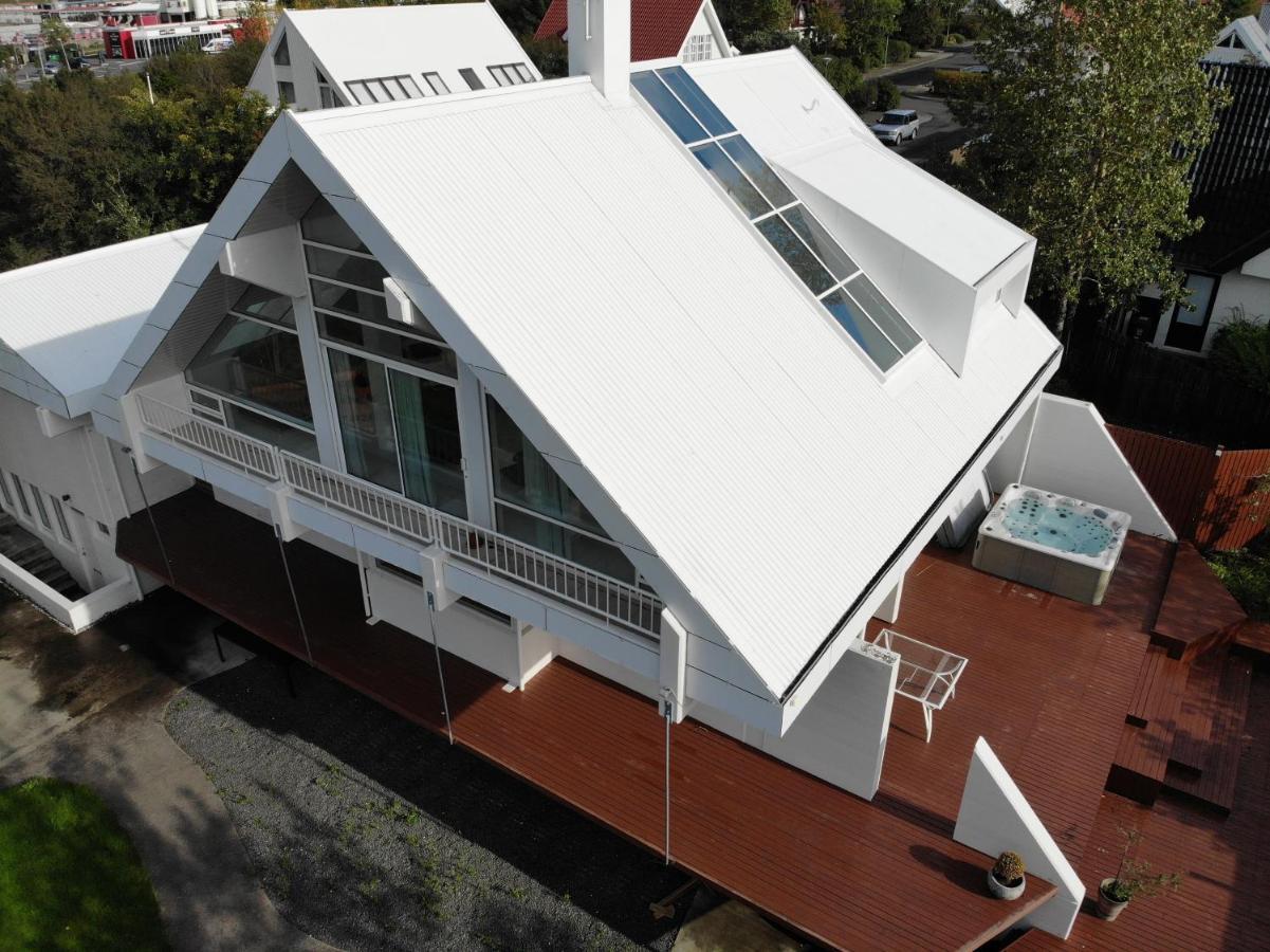 Big Villa Centrally Located In Reykjavik Extérieur photo