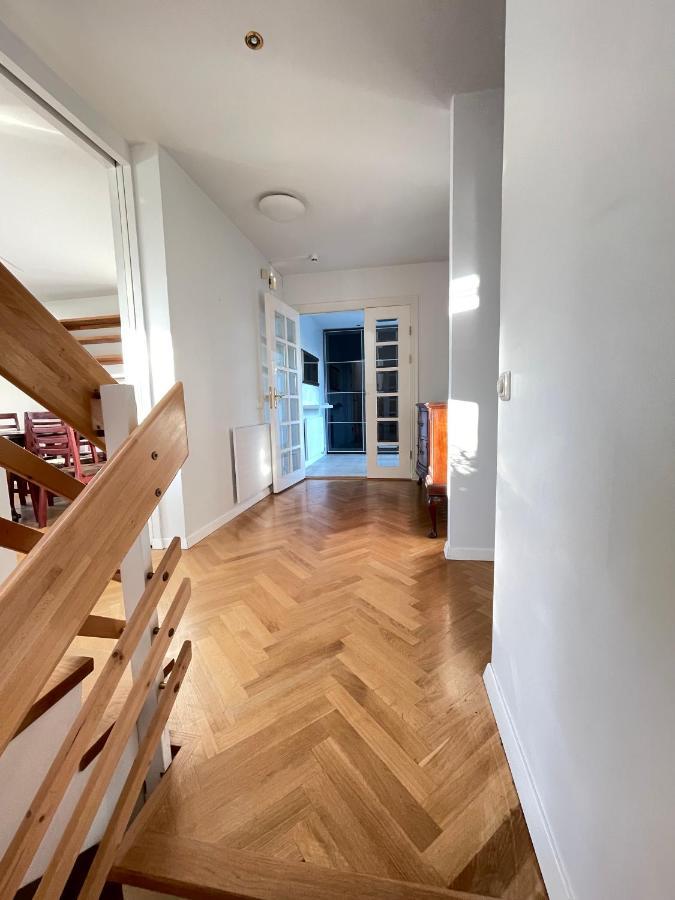 Big Villa Centrally Located In Reykjavik Extérieur photo